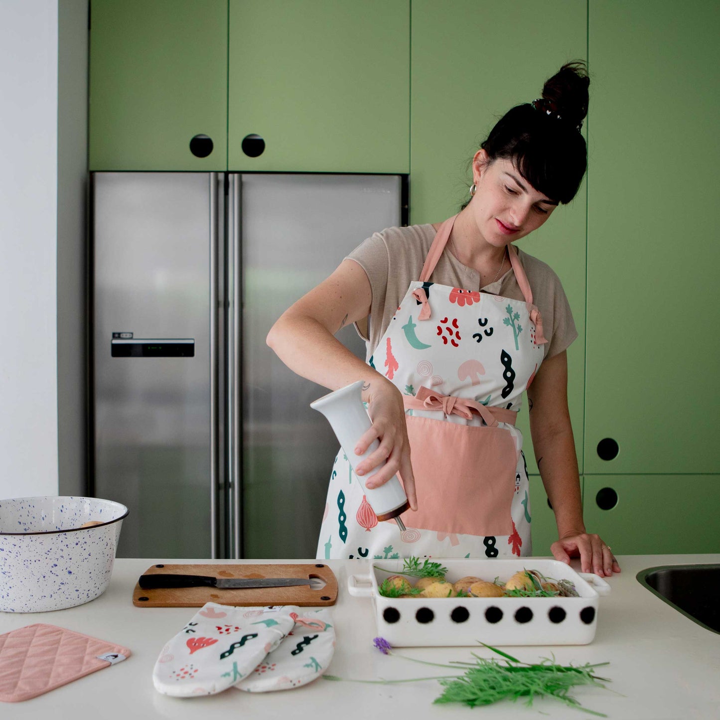 VITAMINS Kitchen Apron